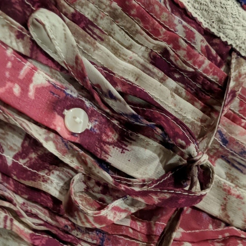 Sheer Maurices top - Picture 3 of 6